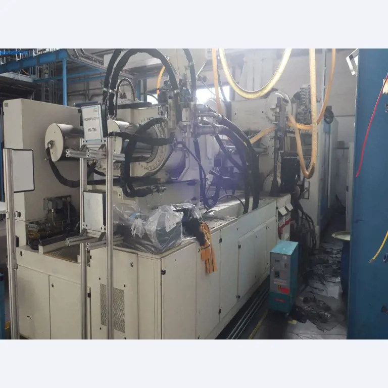 Machines en technische uitrusting op het gebied van kunststof spuitgieten (1600 - 23000 kN)-7