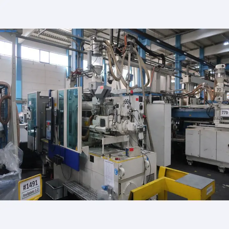 Máquinas y equipos técnicos en el ámbito del moldeo por inyección de plásticos (1600 - 23000 kN)-1