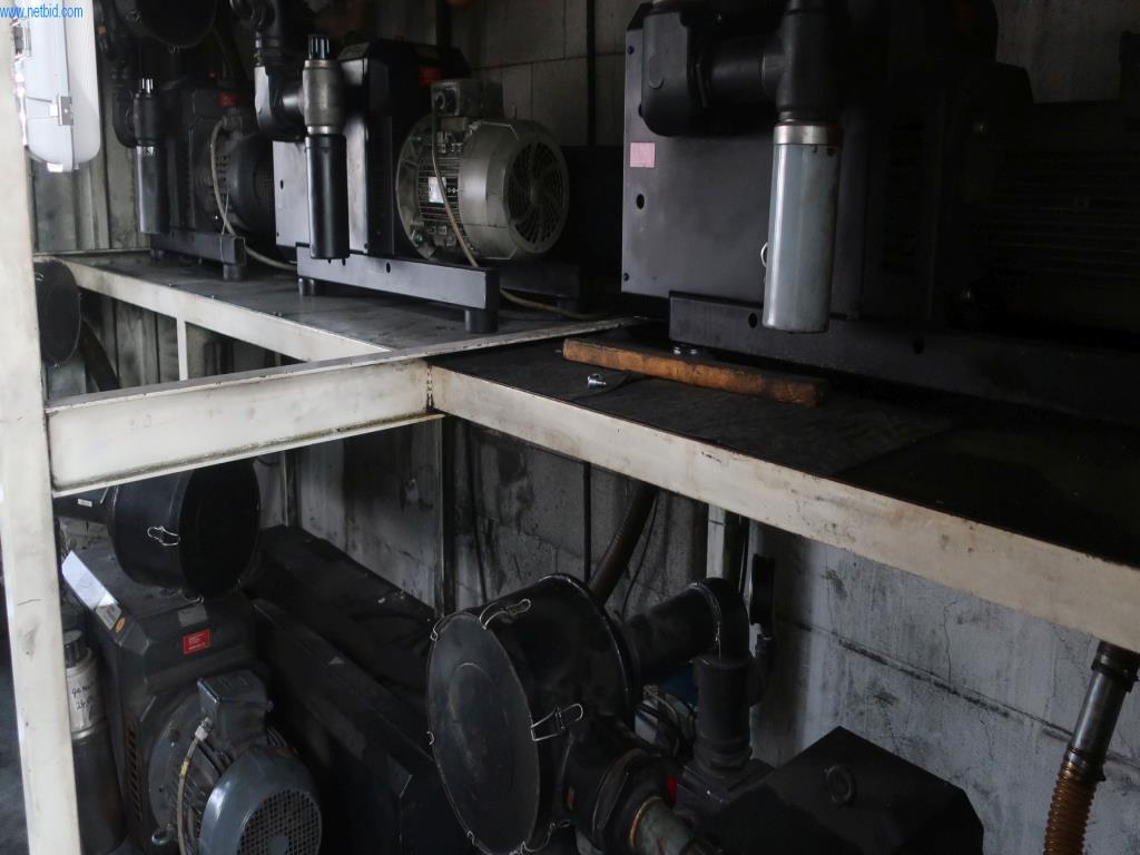 Maschinen und technische Anlagen aus dem Bereich Kunststoffspritzguss (1600 - 23000 kN)-4