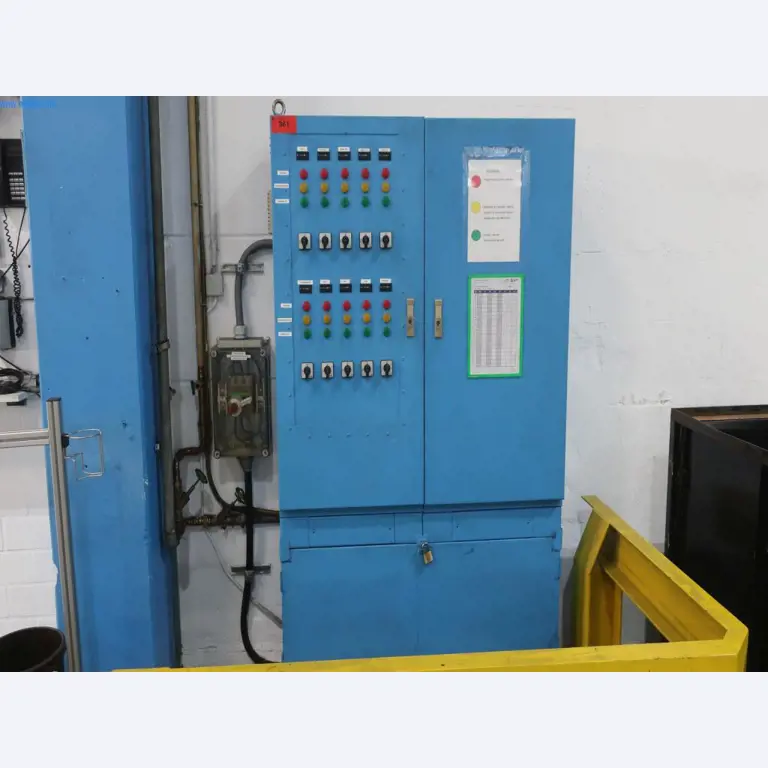 Stroji in tehnična oprema na področju brizganja plastike (1600 - 23000 kN)-6