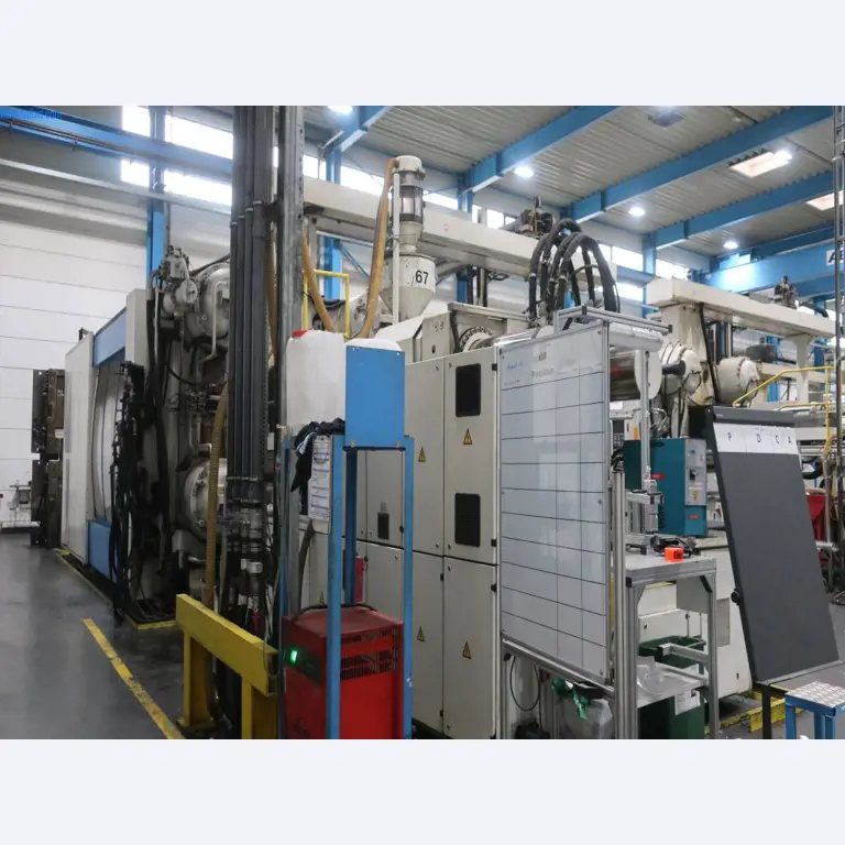 Machines en technische uitrusting op het gebied van kunststof spuitgieten (1600 - 23000 kN)-2