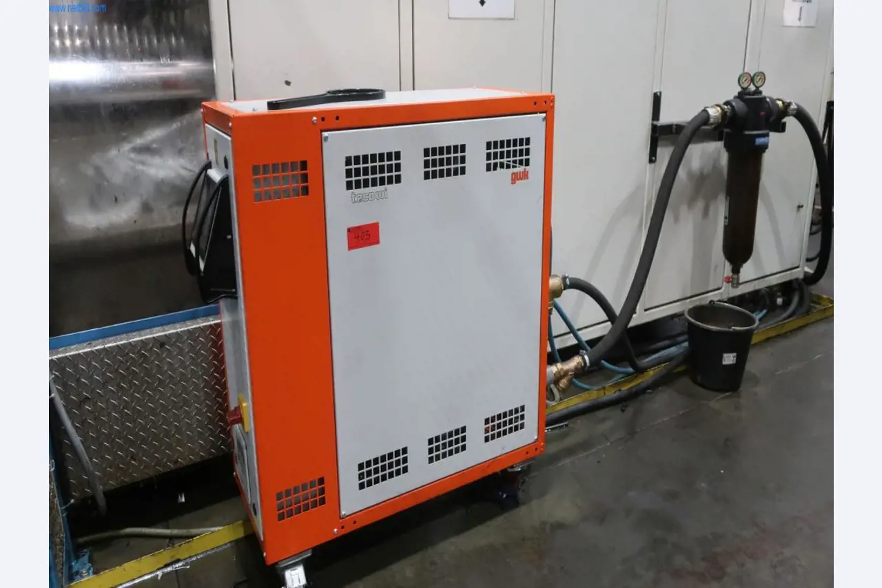 Máquinas y equipos técnicos en el ámbito del moldeo por inyección de plásticos (1600 - 23000 kN)-10