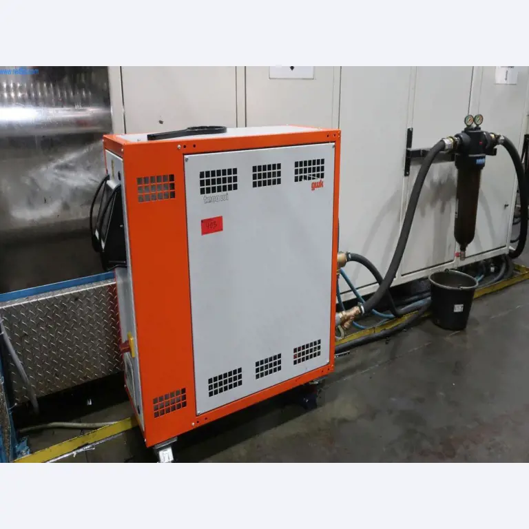 Máquinas y equipos técnicos en el ámbito del moldeo por inyección de plásticos (1600 - 23000 kN)-10