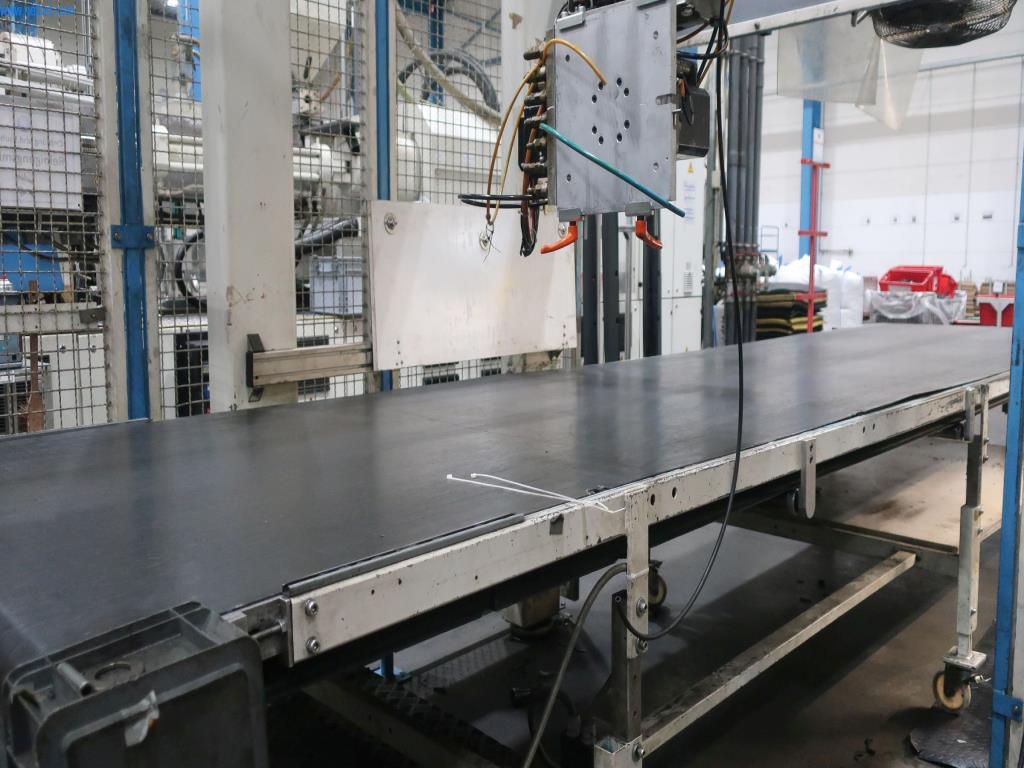 Máquinas y equipos técnicos en el ámbito del moldeo por inyección de plásticos (1600 - 23000 kN)-6