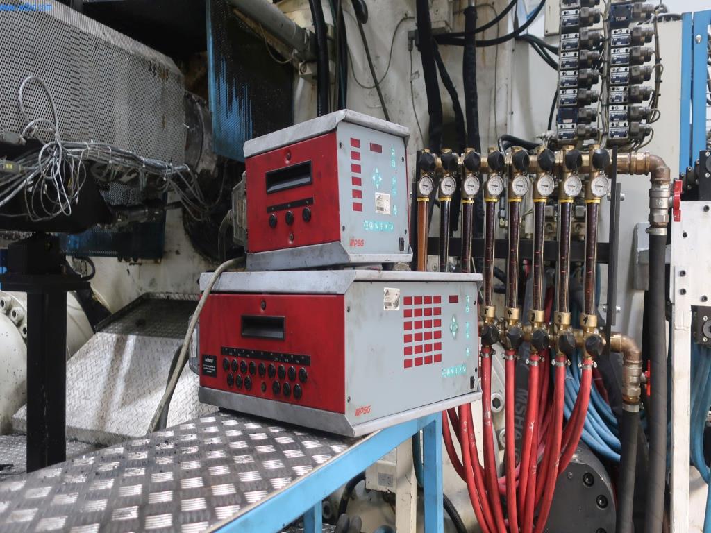 Máquinas y equipos técnicos en el ámbito del moldeo por inyección de plásticos (1600 - 23000 kN)-8