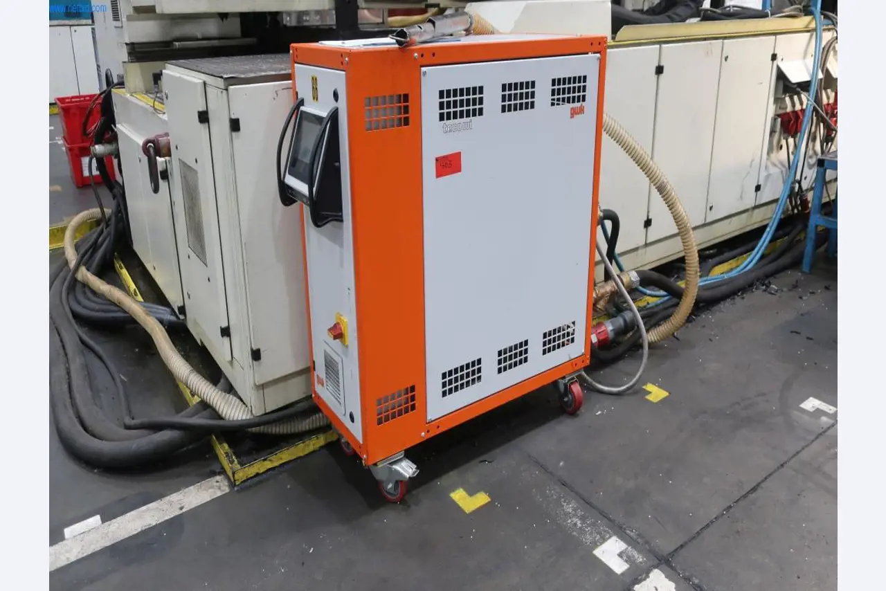 Máquinas y equipos técnicos en el ámbito del moldeo por inyección de plásticos (1600 - 23000 kN)-9