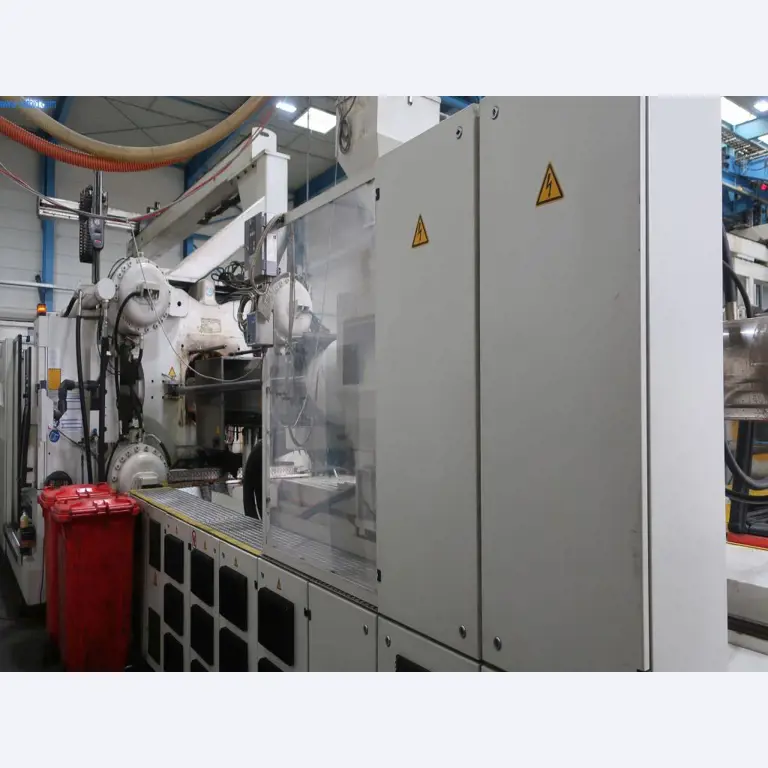 Maszyny i urządzenia techniczne w dziedzinie formowania wtryskowego tworzyw sztucznych (1600 - 23000 kN)-3