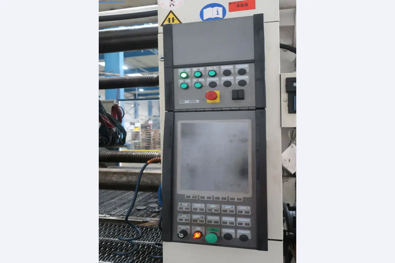Maszyny i urządzenia techniczne w dziedzinie formowania wtryskowego tworzyw sztucznych (1600 - 23000 kN)-5
