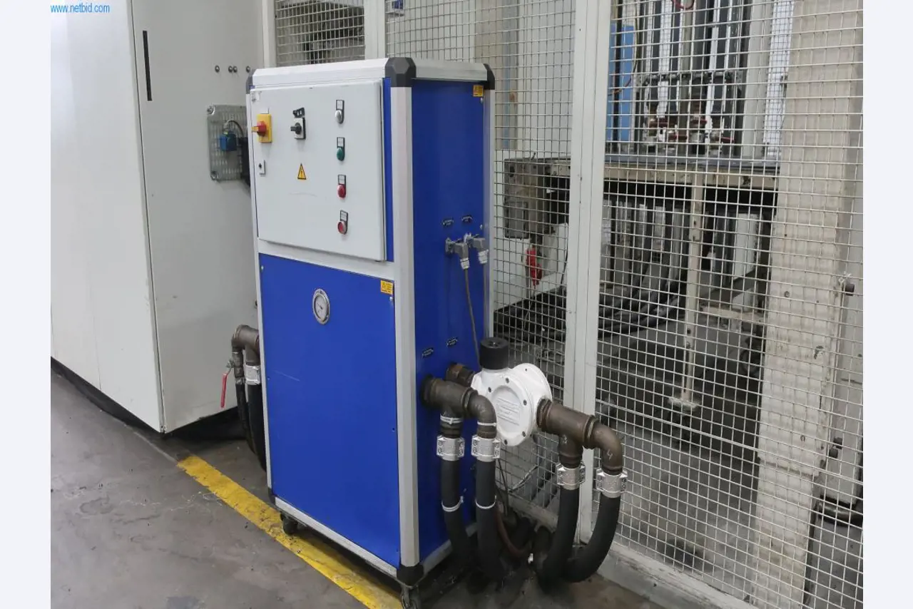 Maszyny i urządzenia techniczne w dziedzinie formowania wtryskowego tworzyw sztucznych (1600 - 23000 kN)-7