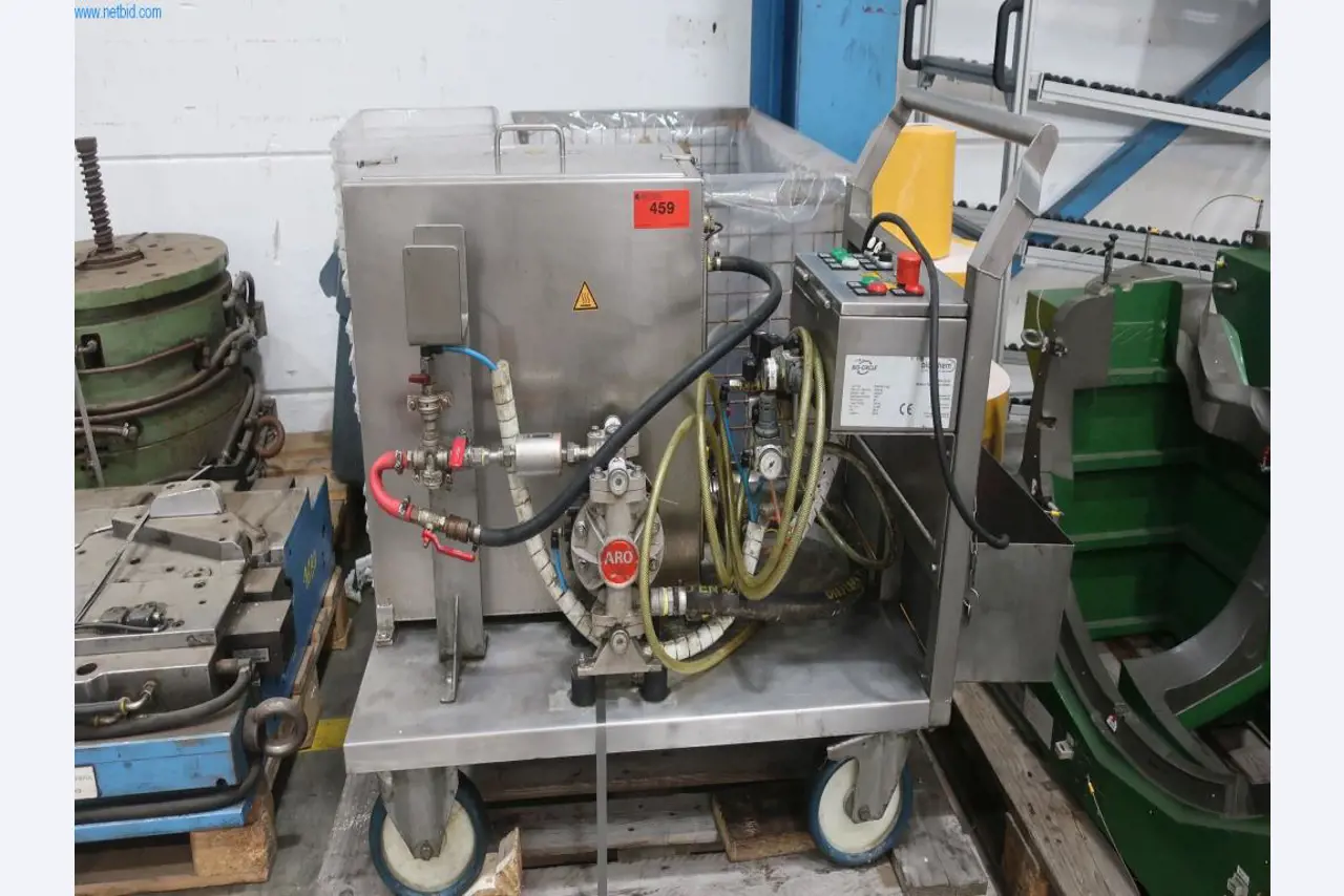 Máquinas y equipos técnicos en el ámbito del moldeo por inyección de plásticos (1600 - 23000 kN)-1