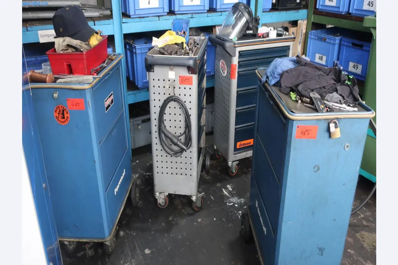 Máquinas y equipos técnicos en el ámbito del moldeo por inyección de plásticos (1600 - 23000 kN)-1