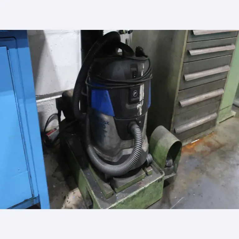 Stroje a technická zařízení v oblasti vstřikování plastů (1600 - 23000 kN)-1