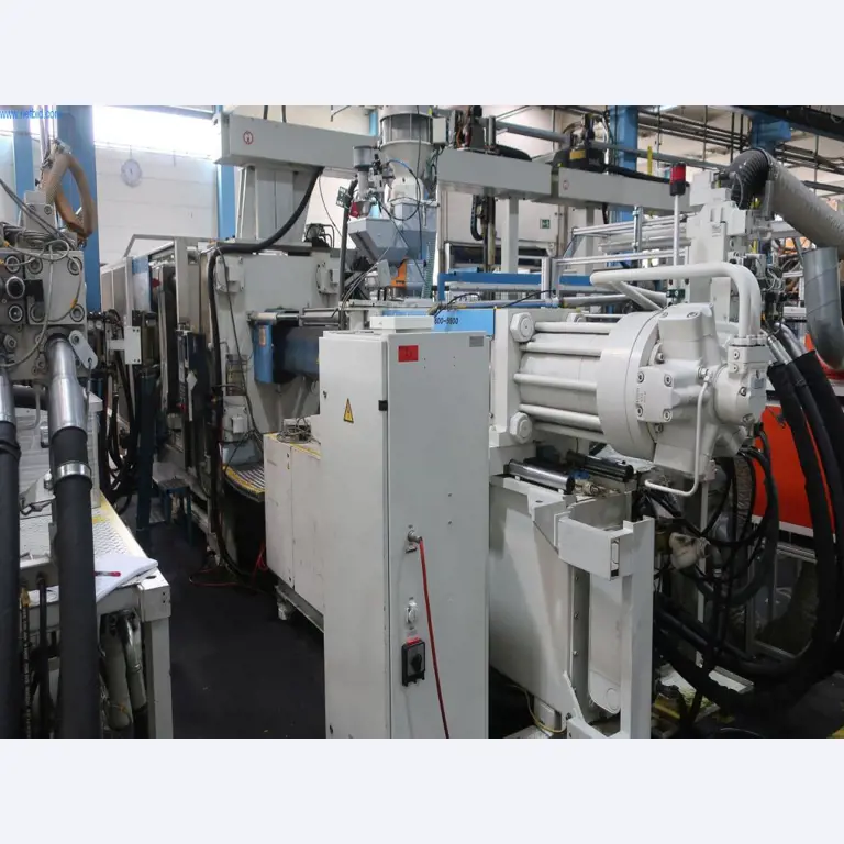 Machines and technical systems in the field of plastic injection molding (1600 - 23000 kN)-1
