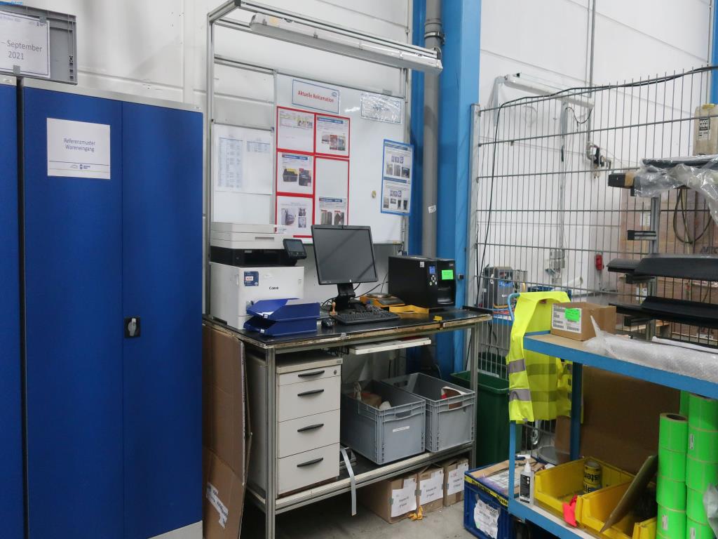 Stroji in tehnična oprema na področju brizganja plastike (1600 - 23000 kN)-1