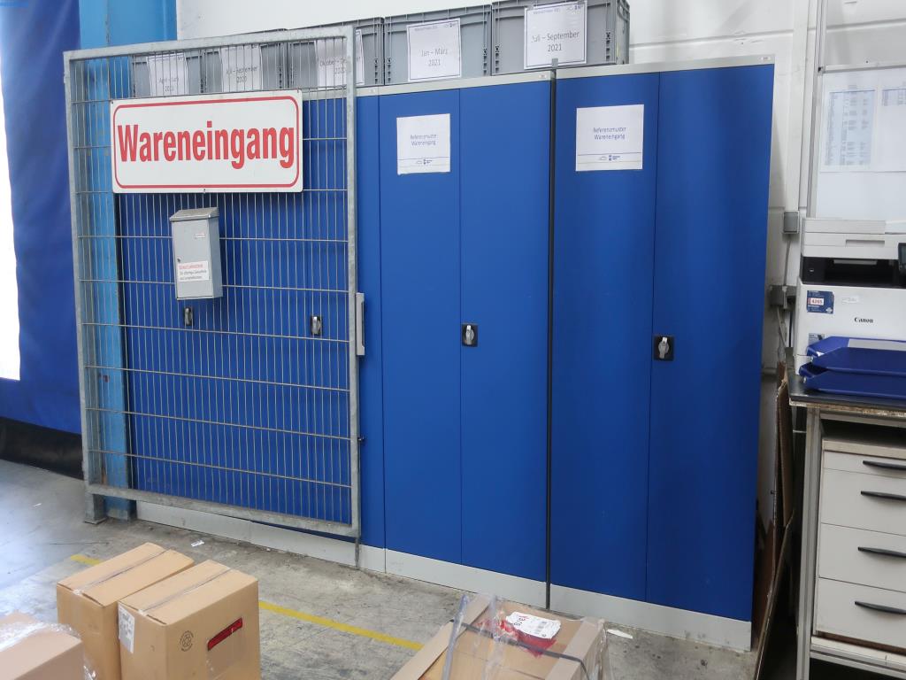 Stroji in tehnična oprema na področju brizganja plastike (1600 - 23000 kN)-2