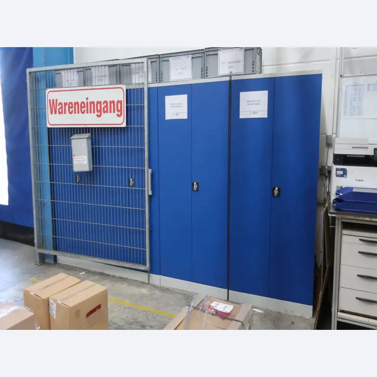 Máquinas y equipos técnicos en el ámbito del moldeo por inyección de plásticos (1600 - 23000 kN)-2