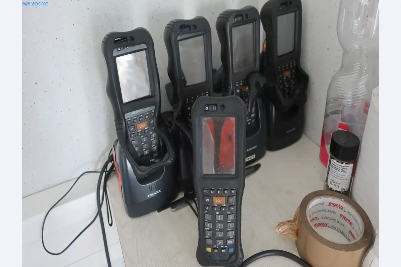 Machines en technische uitrusting op het gebied van kunststof spuitgieten (1600 - 23000 kN)-1
