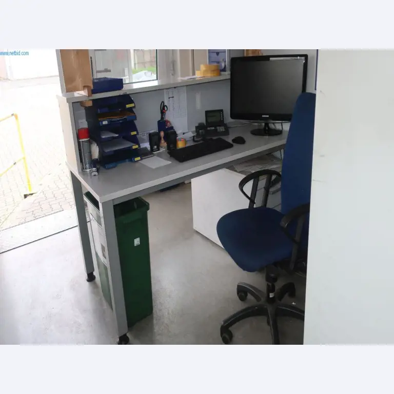 Máquinas y equipos técnicos en el ámbito del moldeo por inyección de plásticos (1600 - 23000 kN)-1