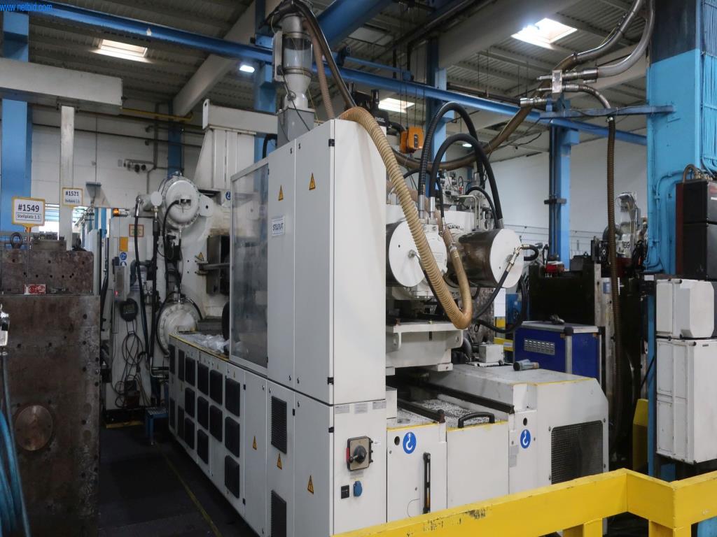 Machines and technical systems in the field of plastic injection molding (1600 - 23000 kN)-2