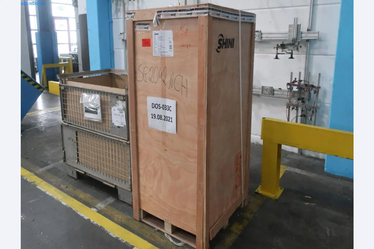 Machines en technische uitrusting op het gebied van kunststof spuitgieten (1600 - 23000 kN)-1