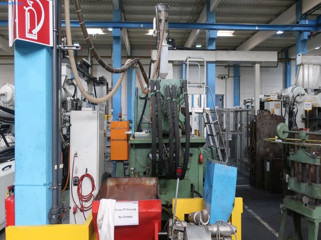 Maschinen und technische Anlagen aus dem Bereich Kunststoffspritzguss (1600 - 23000 kN)-3