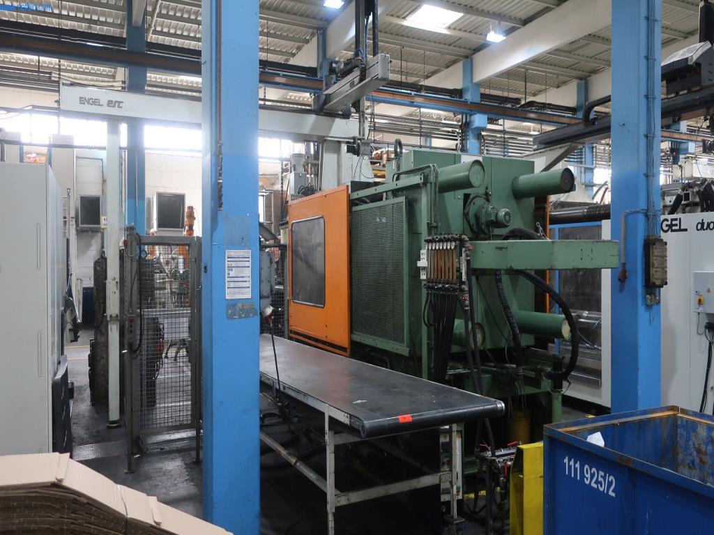 Maschinen und technische Anlagen aus dem Bereich Kunststoffspritzguss (1600 - 23000 kN)-4