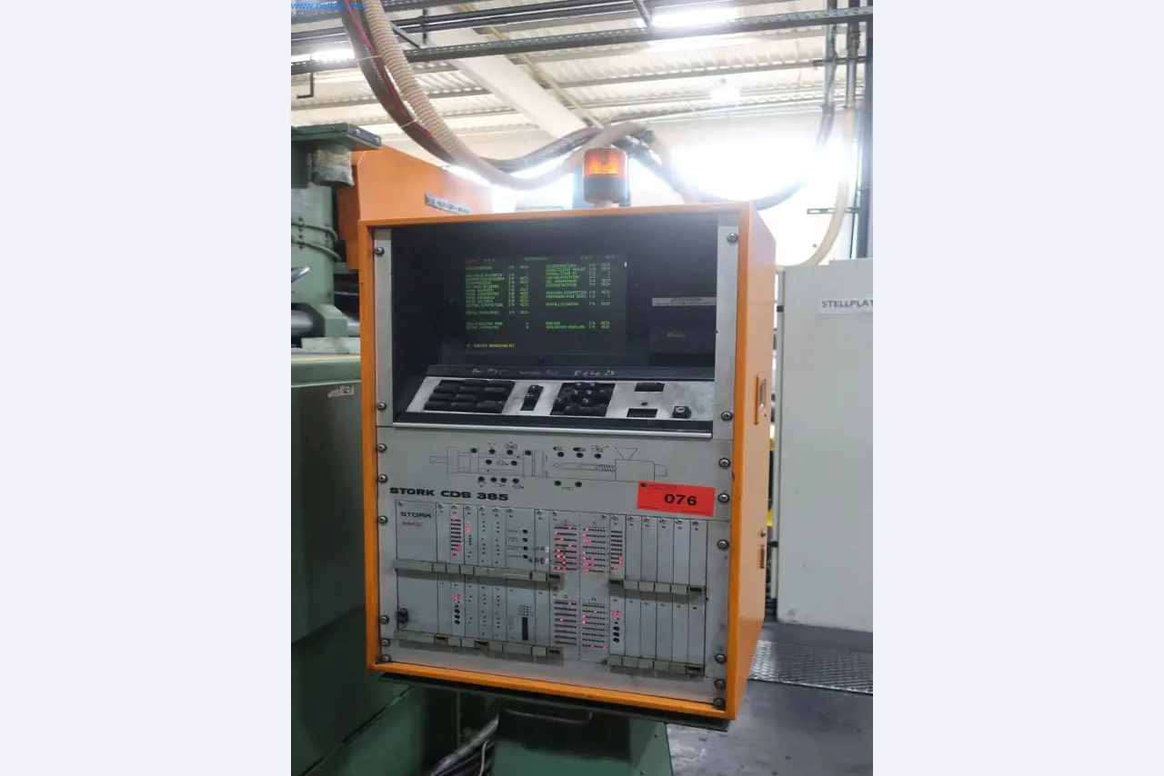 Stroje a technická zařízení v oblasti vstřikování plastů (1600 - 23000 kN)-5