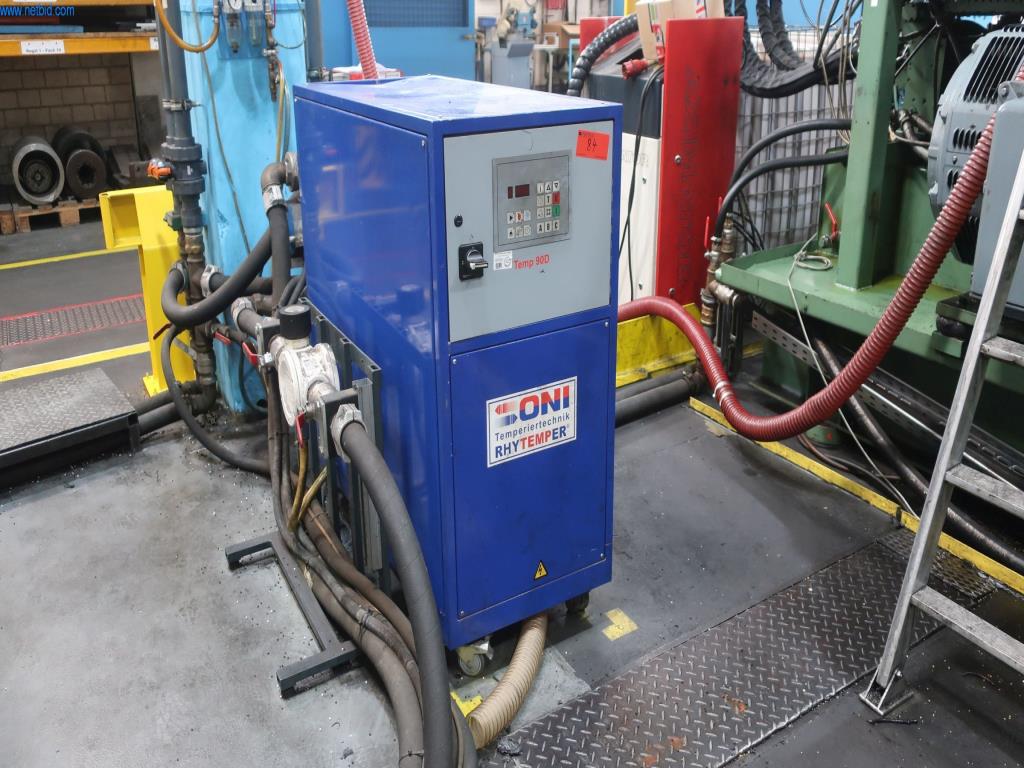 Maschinen und technische Anlagen aus dem Bereich Kunststoffspritzguss (1600 - 23000 kN)-5