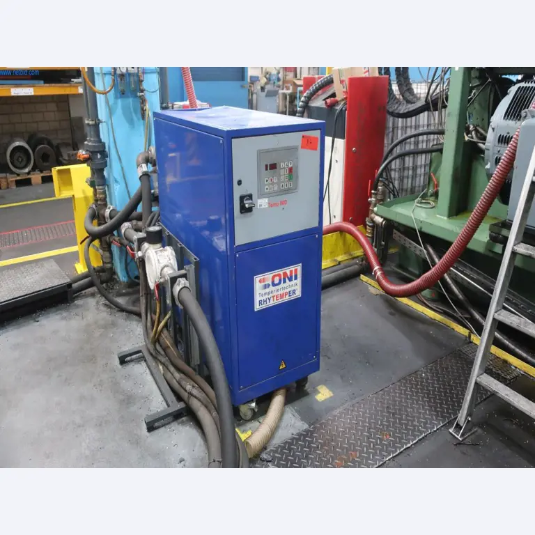 Máquinas y equipos técnicos en el ámbito del moldeo por inyección de plásticos (1600 - 23000 kN)-5