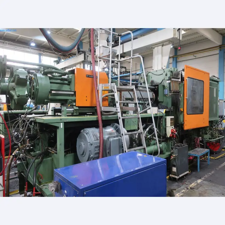 Machines en technische uitrusting op het gebied van kunststof spuitgieten (1600 - 23000 kN)-1