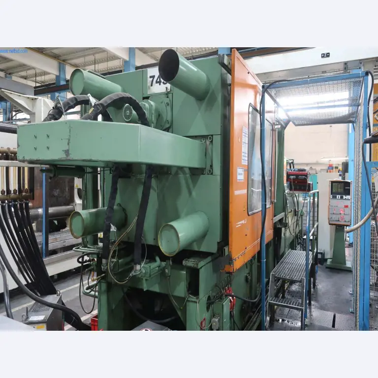 Machines en technische uitrusting op het gebied van kunststof spuitgieten (1600 - 23000 kN)-2
