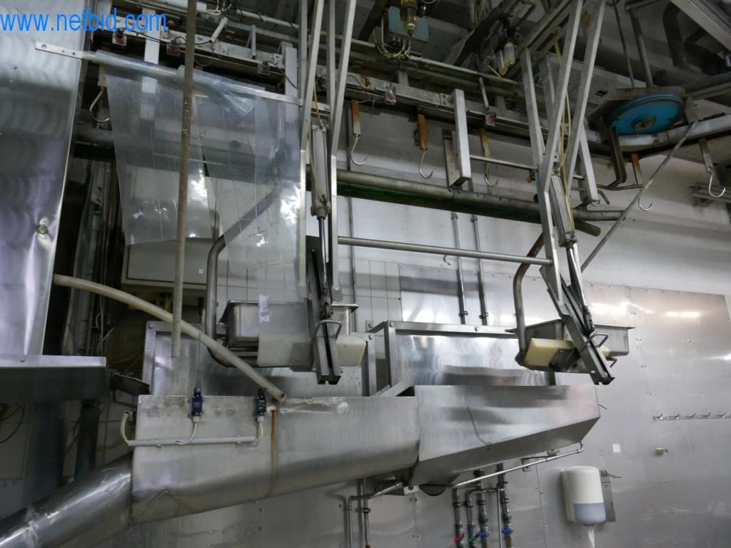 Estación de extracción de sangre de un matadero-3