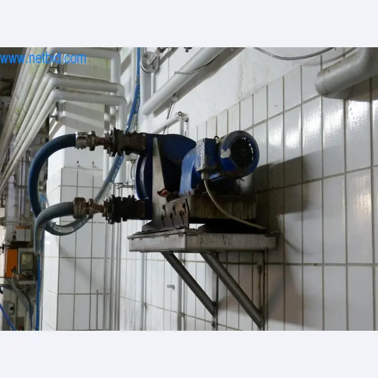 Blood collection station from a Slaughterhouse -5