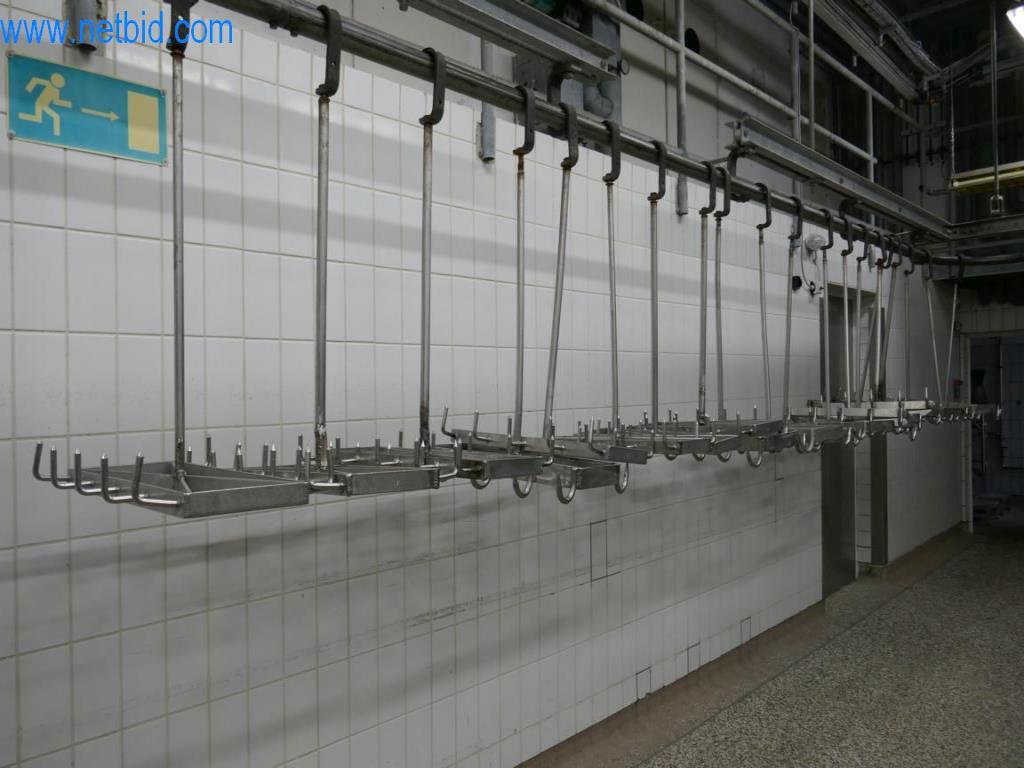 Estación de extracción de sangre de un matadero-6