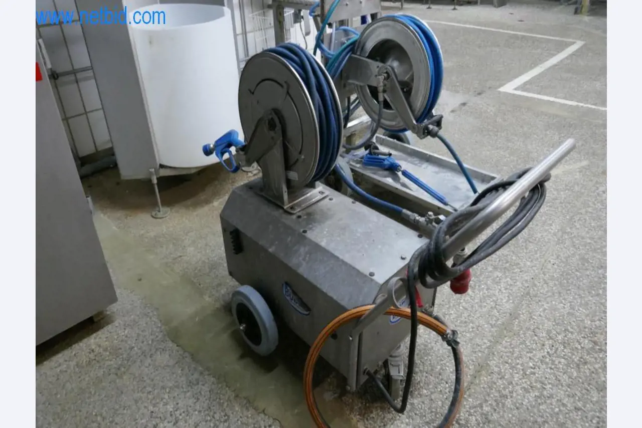 Blood collection station from a Slaughterhouse -3