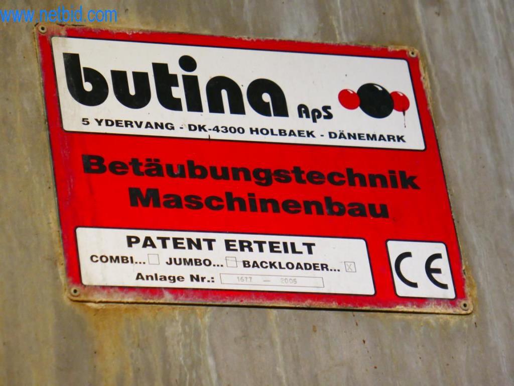 Estación de extracción de sangre de un matadero-4