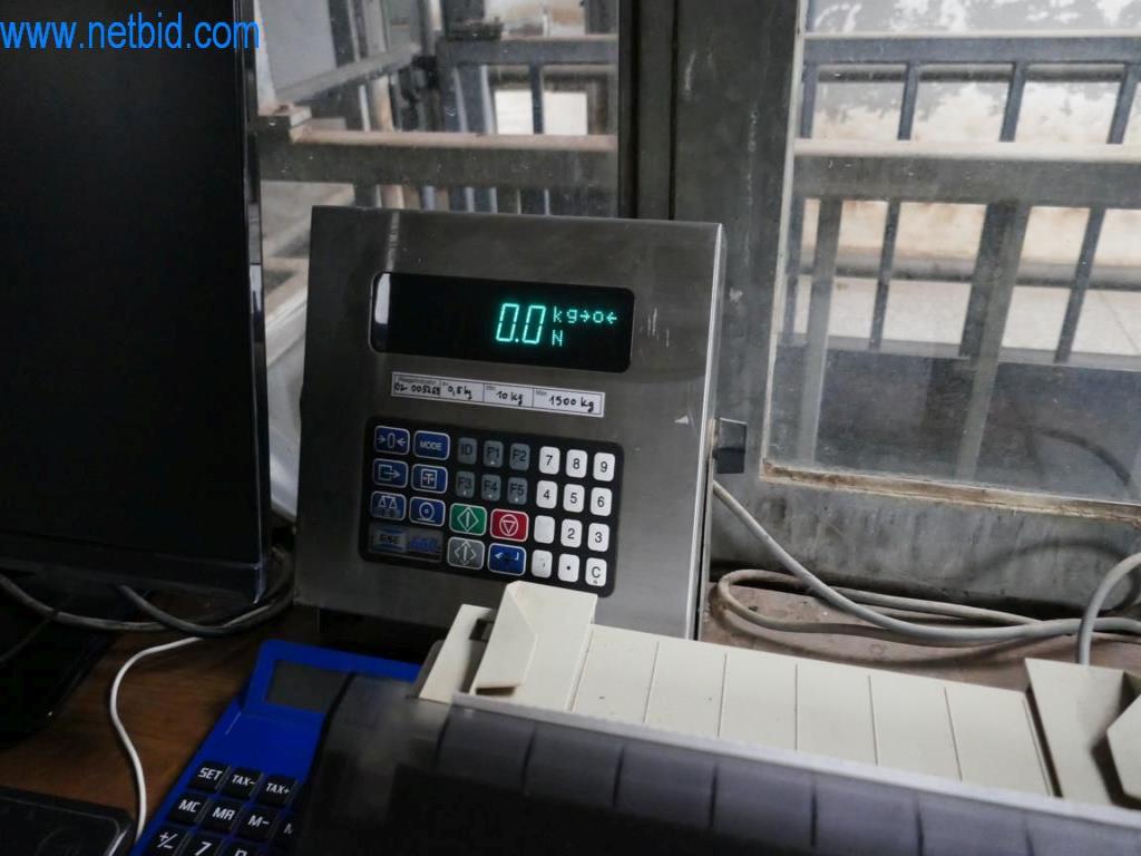 Estación de extracción de sangre de un matadero-6