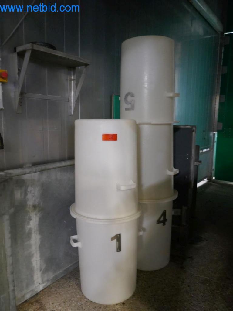 Estación de extracción de sangre de un matadero-3