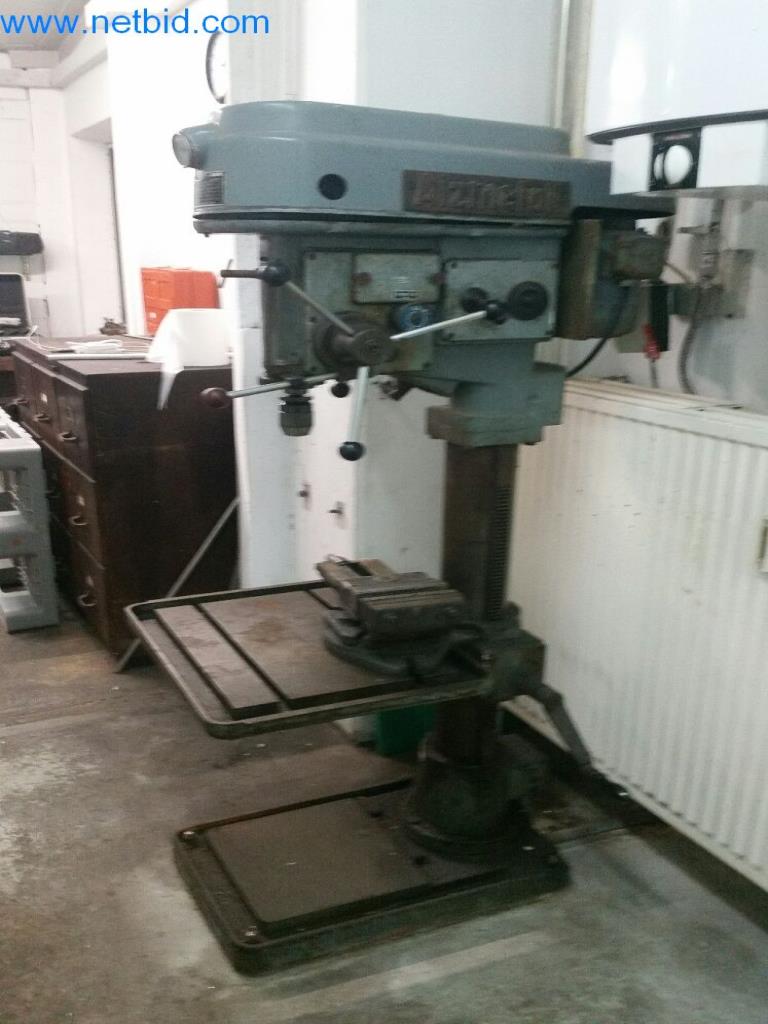 Estación de extracción de sangre de un matadero-2