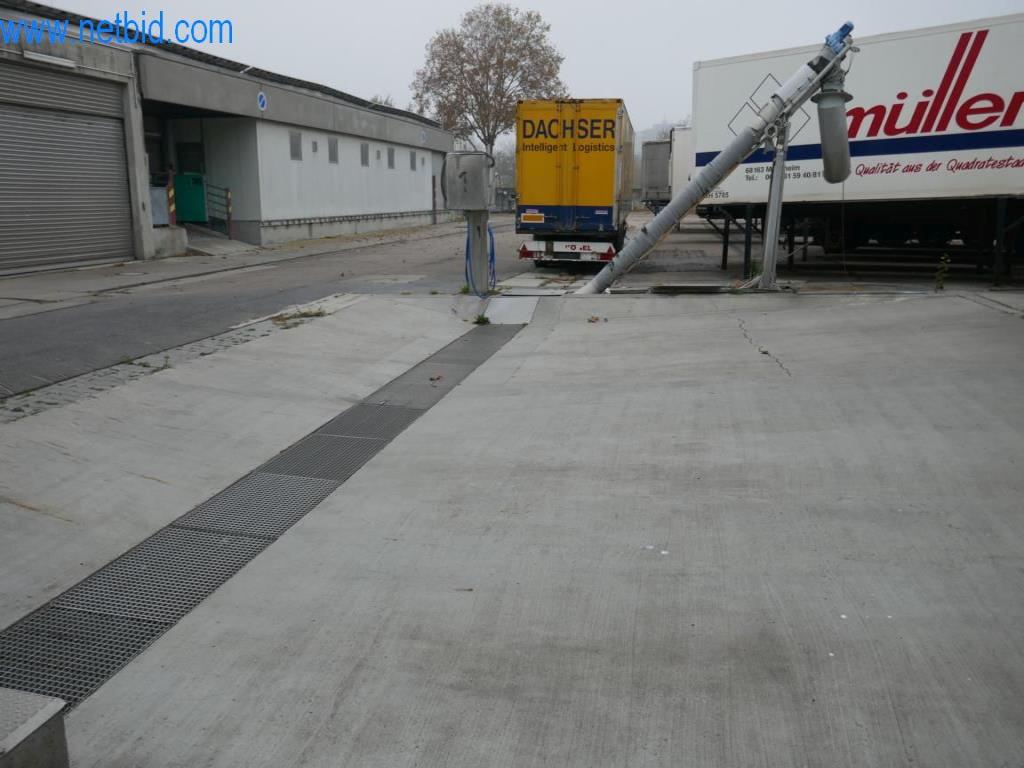 Estación de extracción de sangre de un matadero-10