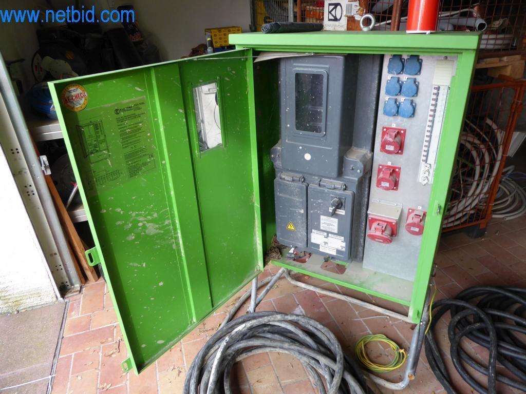 Stroje a vozidla z odvětví elektroinstalace a fotovoltaiky-2