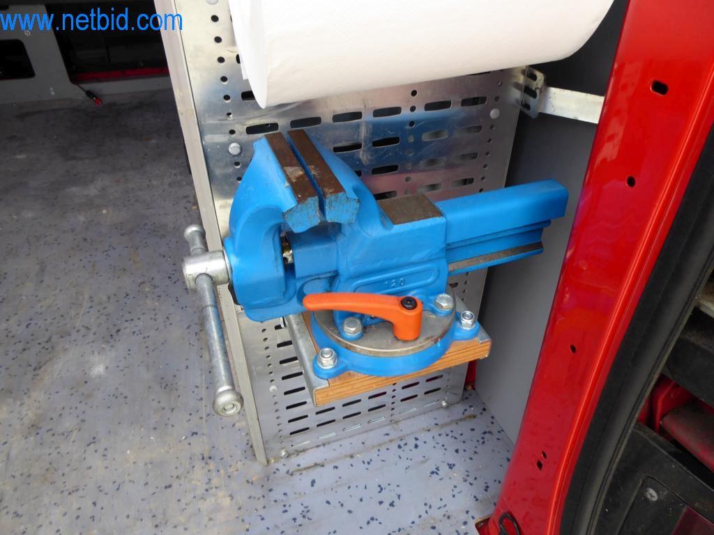 Stroje a vozidla z odvětví elektroinstalace a fotovoltaiky-15