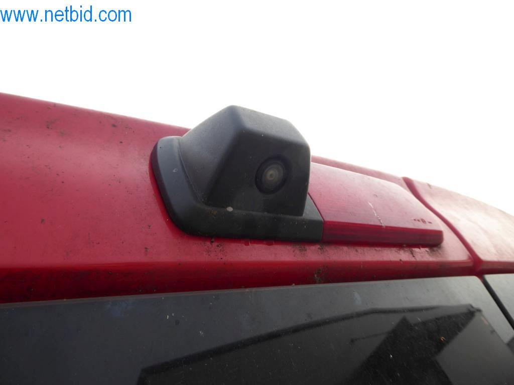 Stroje a vozidla z odvětví elektroinstalace a fotovoltaiky-20