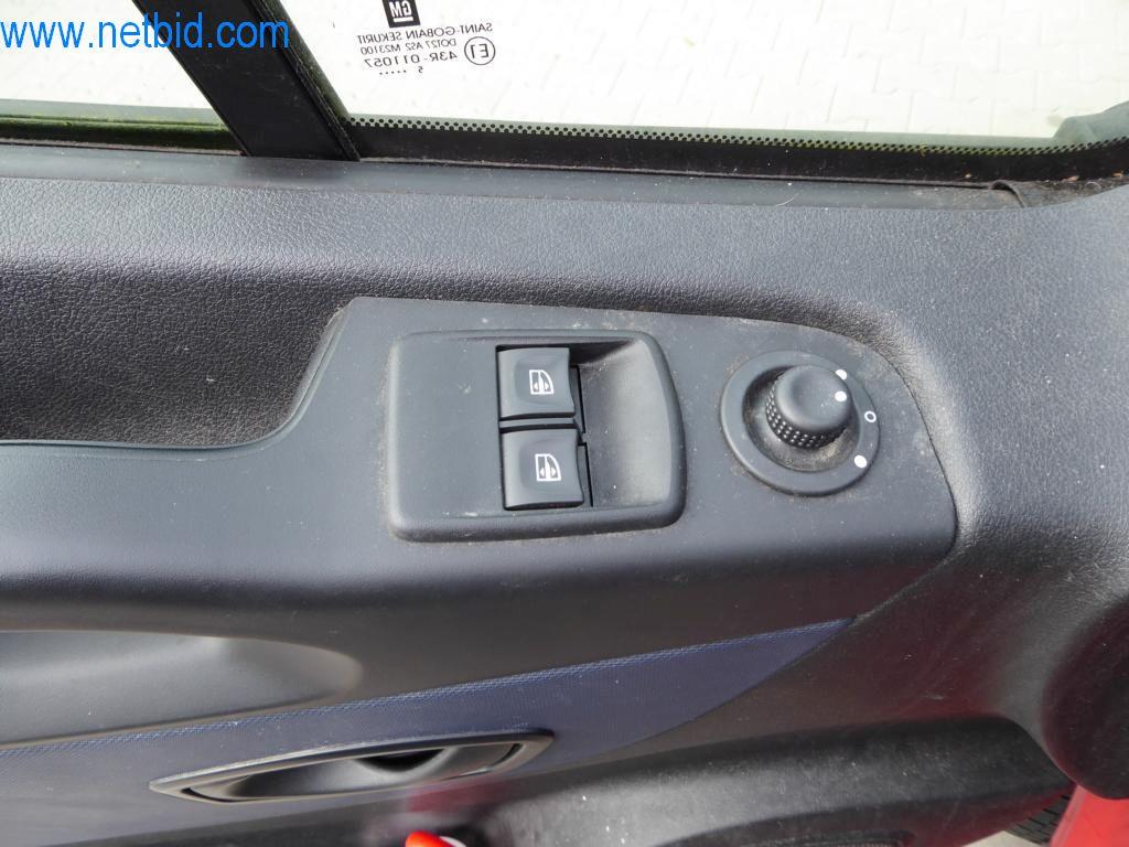 Stroje a vozidla z odvětví elektroinstalace a fotovoltaiky-4