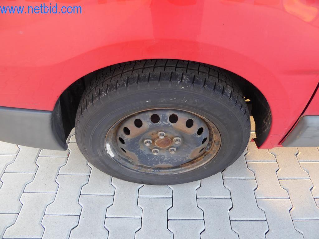 Stroje a vozidla z odvětví elektroinstalace a fotovoltaiky-23