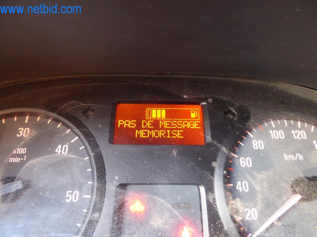 Stroje a vozidla z odvětví elektroinstalace a fotovoltaiky-7