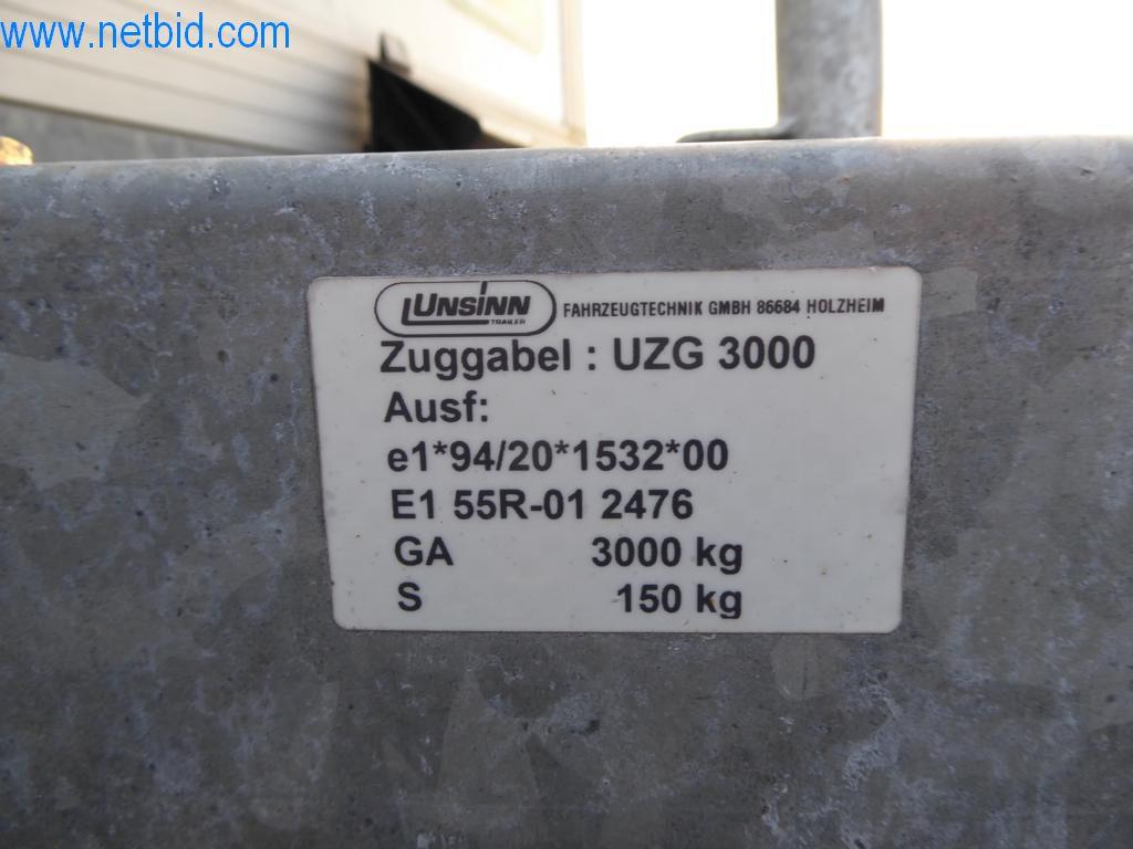 Stroje a vozidla z odvětví elektroinstalace a fotovoltaiky-8