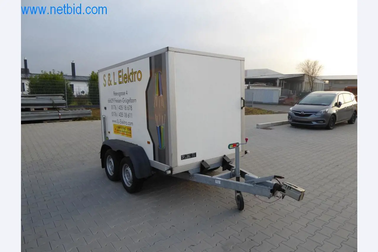 Maszyny i pojazdy z sektorów instalacji elektrycznych i fotowoltaiki-2