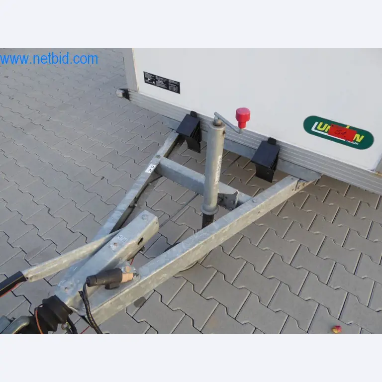 Maszyny i pojazdy z sektorów instalacji elektrycznych i fotowoltaiki-7
