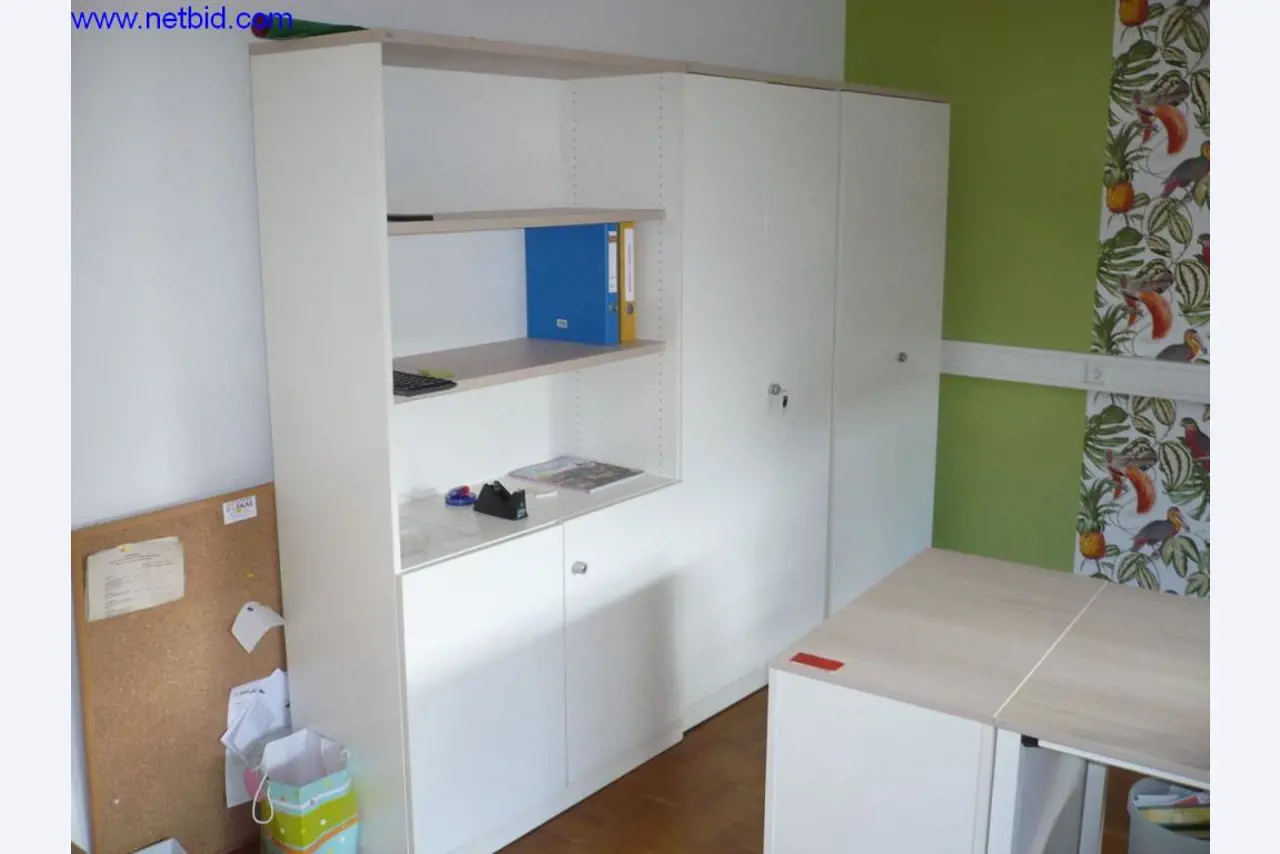 Autobuses y autocares, equipamiento de talleres, oficinas y empresas-2